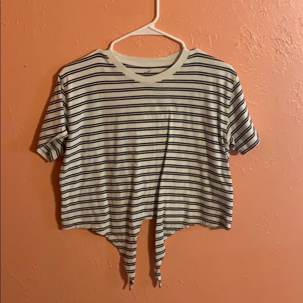 Cute black and white striped Hollister crop top